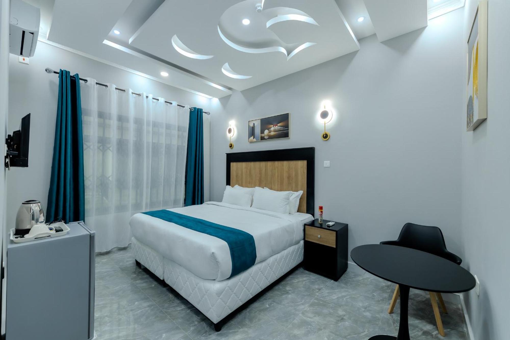 Newday Lodge Apartments Lusaka Bagian luar foto